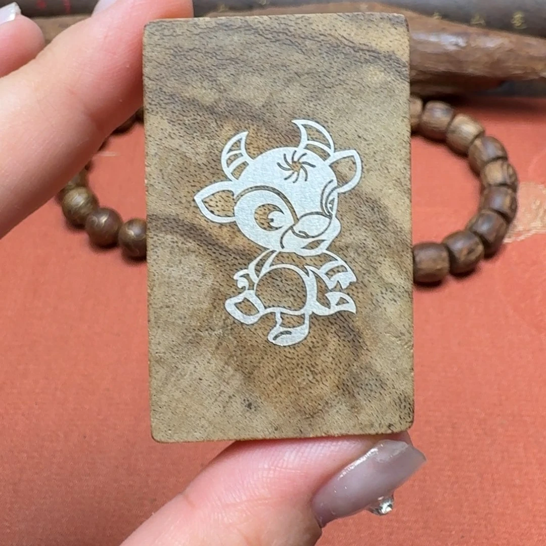 大叶紫檀（黑酸枝木类）