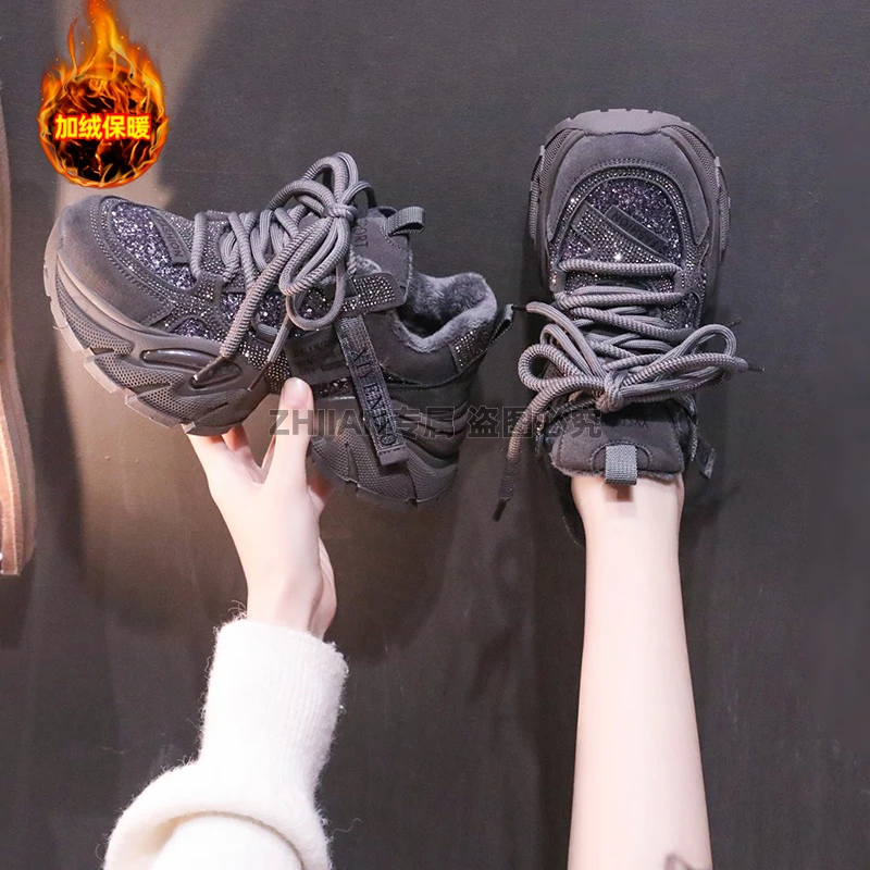 网红时尚亮片加绒老爹鞋女爆款2025新款厚底百搭水钻休闲运动鞋