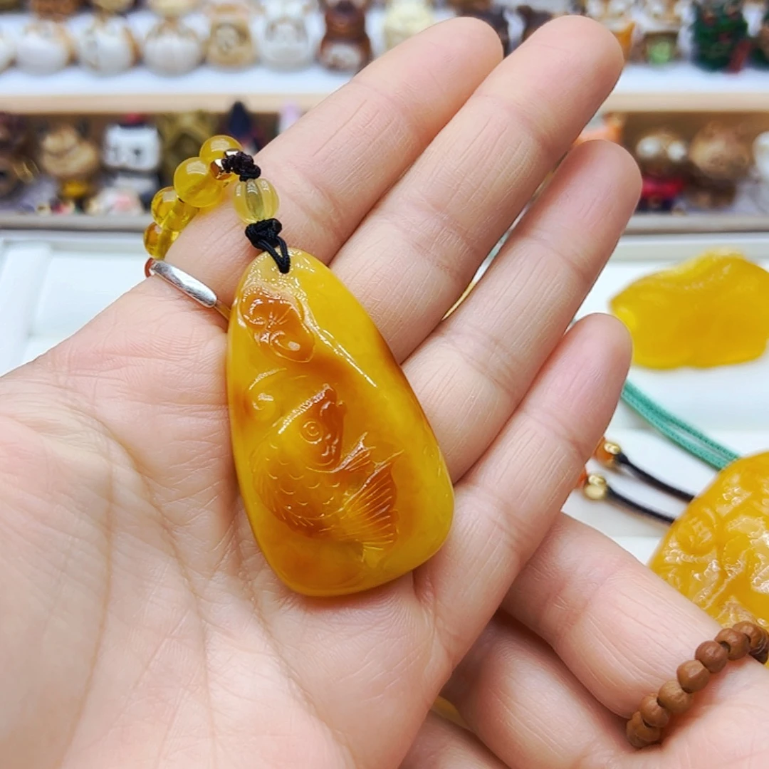 树脂制品手工打磨配饰