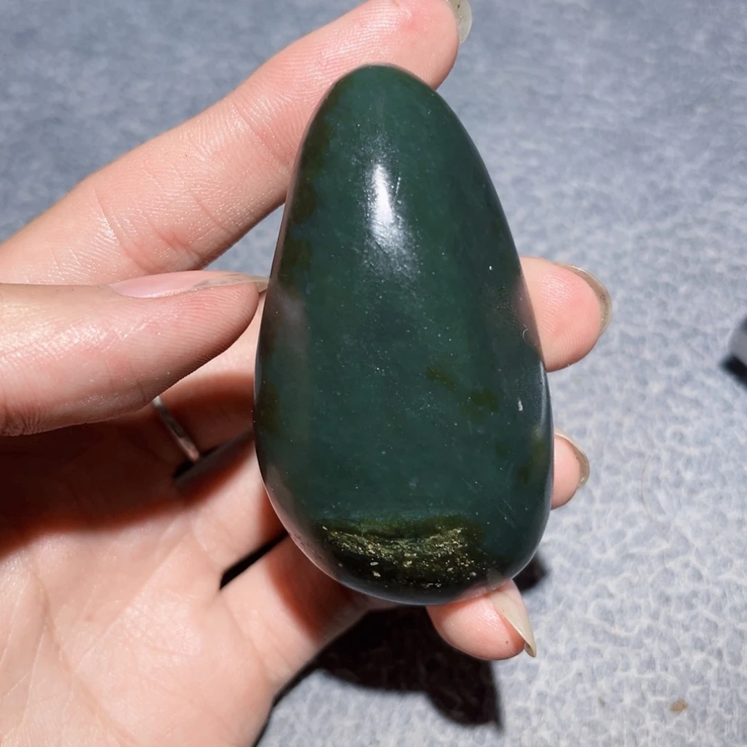 和田玉未镶嵌珠宝奇石