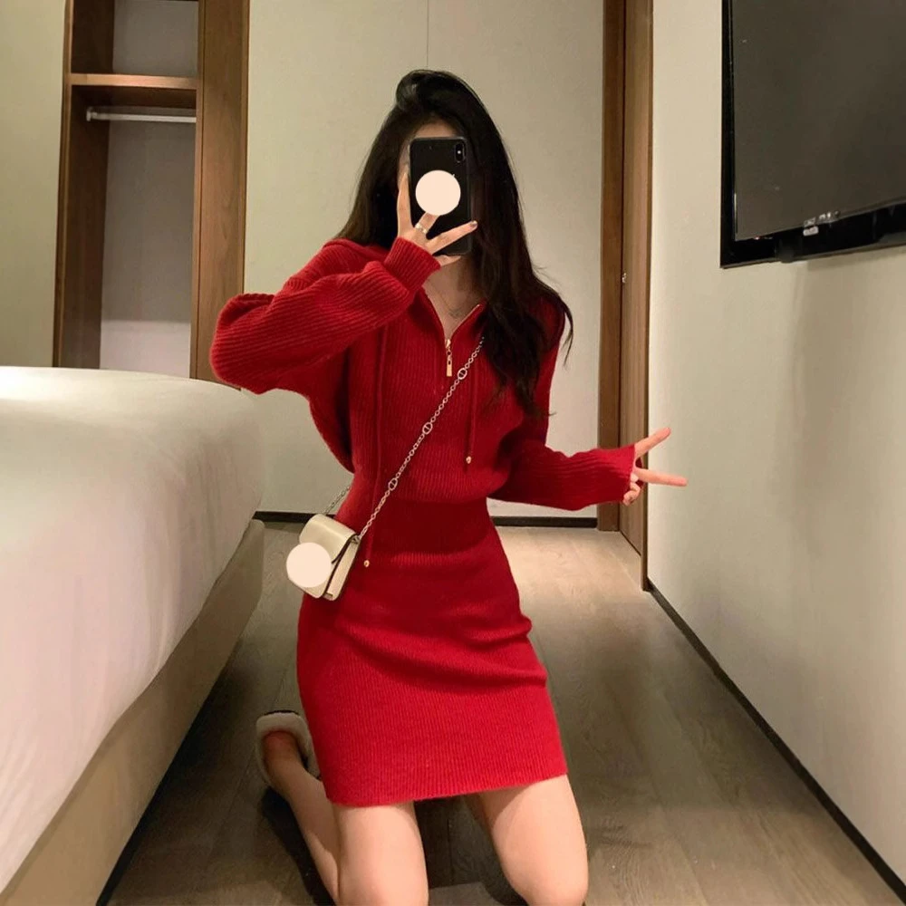 超好看红色圣诞节过年战袍针织毛衣卫衣连衣裙女包臀小个子短裙子