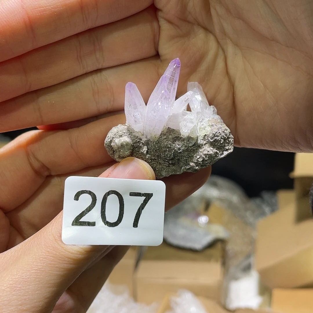 珠宝半成品水晶未镶嵌