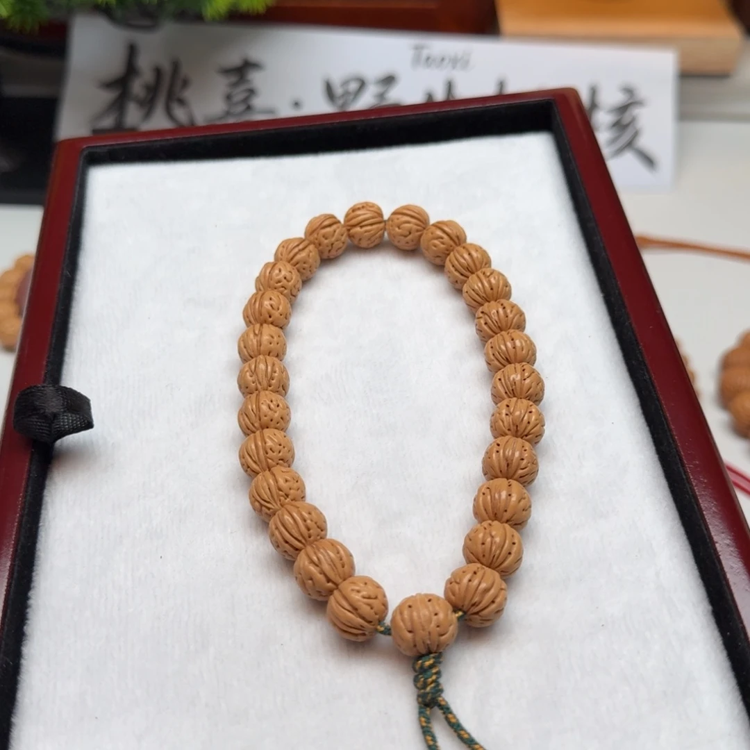 没***言桃核把件桃核。460