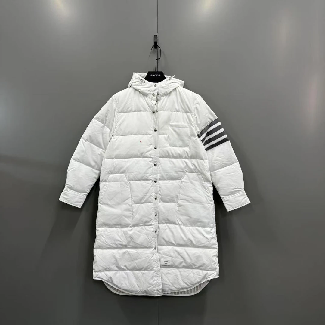 95新 THOMBROWNE  经典四条纹连帽羽绒服 46码/95新