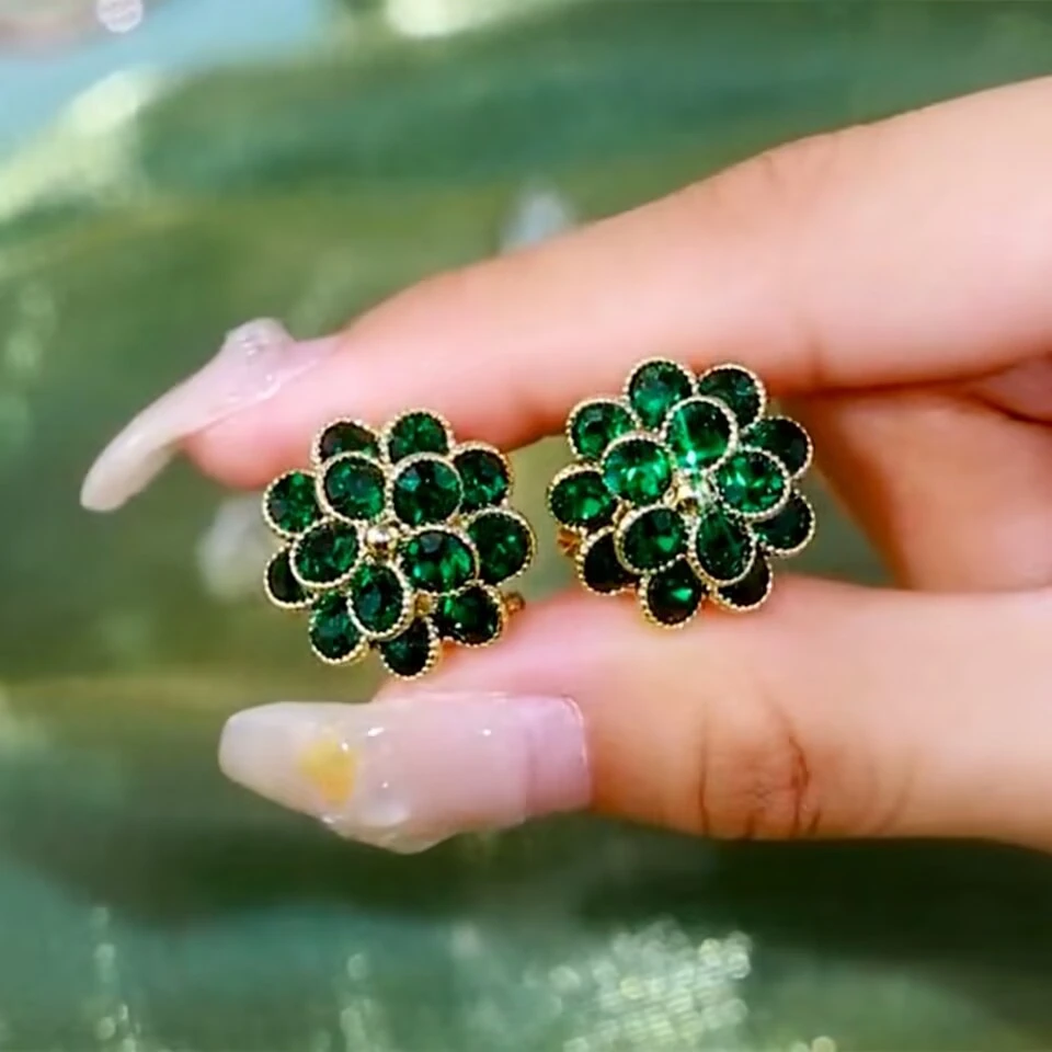 铜合金合成锆石耳饰 花朵耳钉女精品时尚百搭耳环轻奢耳扣耳饰