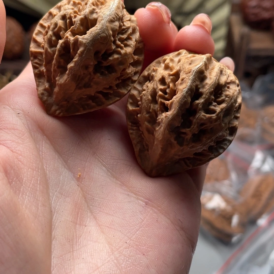 文玩核桃把件楸刀鱼30