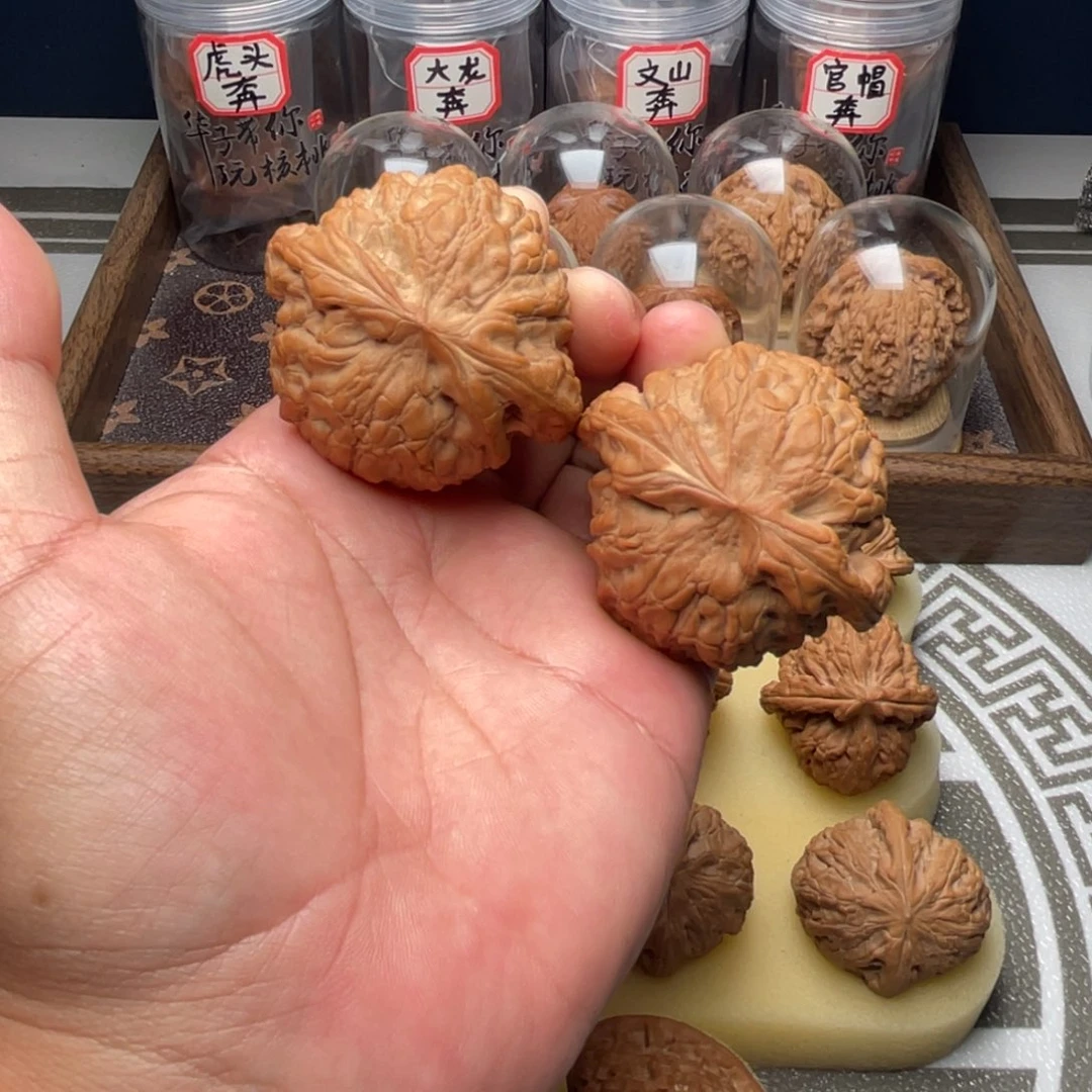 文玩核桃吊坠53全品精配龙鼎