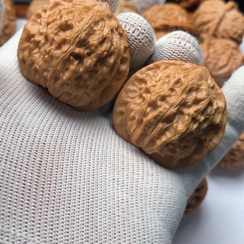 【闪购商品】文玩核桃把件刚***子12凯公子