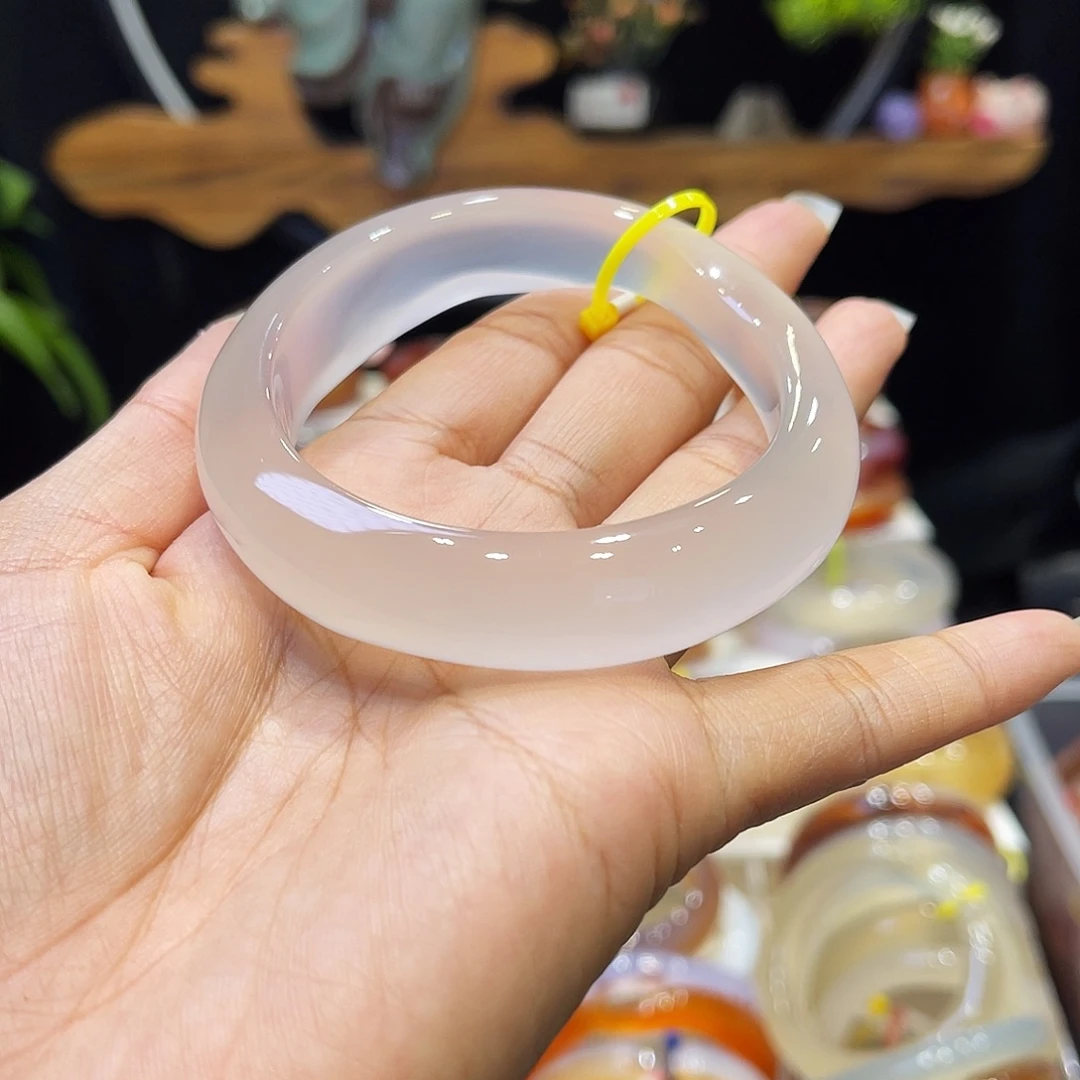 小***心手镯玛瑙/玉髓未镶嵌