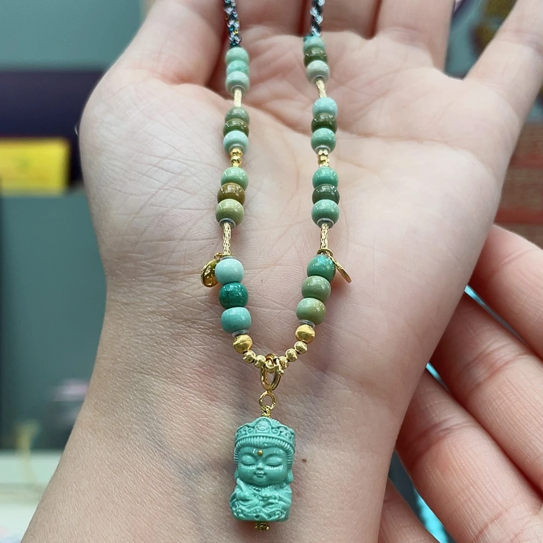 绿松石颈饰18K金镶嵌