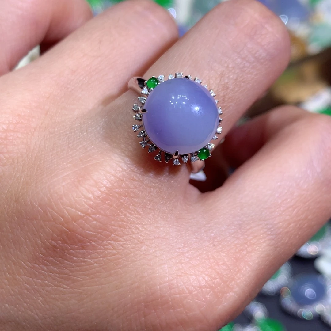 翡翠戒指18K金镶嵌翡翠