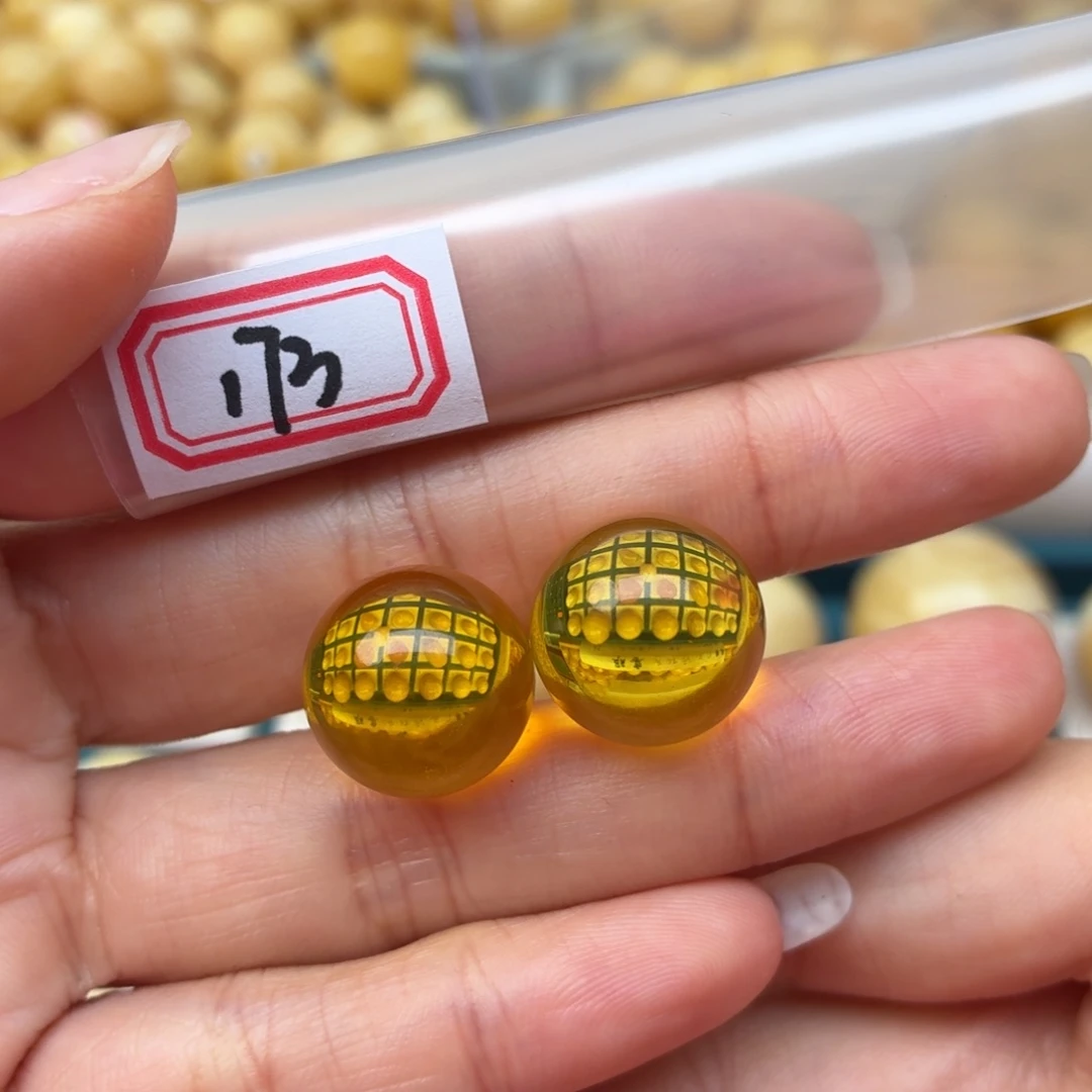 3***3蜜蜡未镶嵌裸石16+蜜蜡