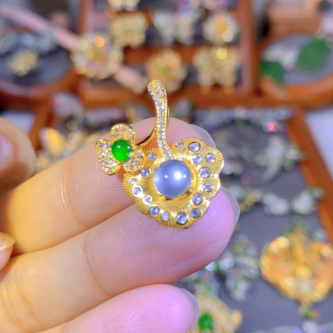 颈饰银S925镶嵌翡翠