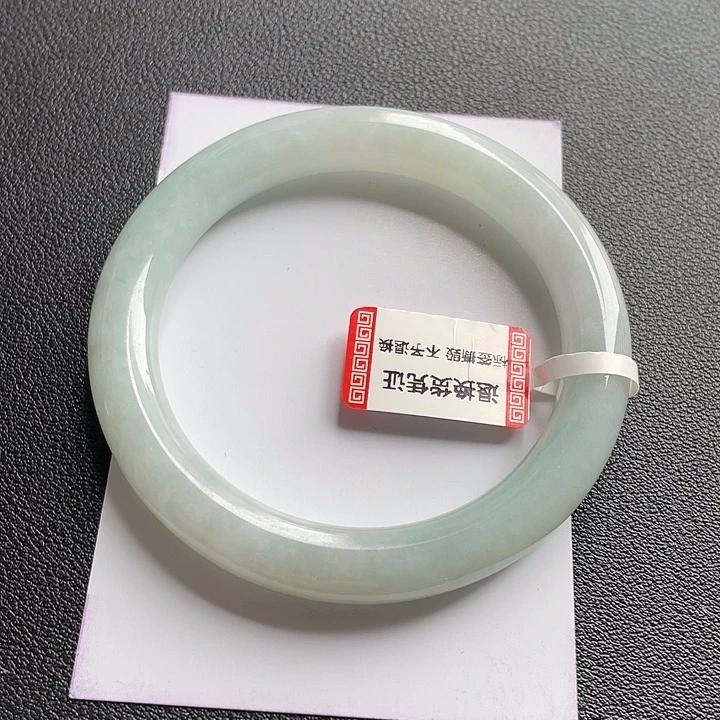翡翠未镶嵌手镯54