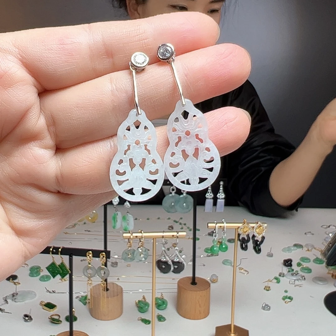 翡翠银S925镶嵌耳饰天然翡翠