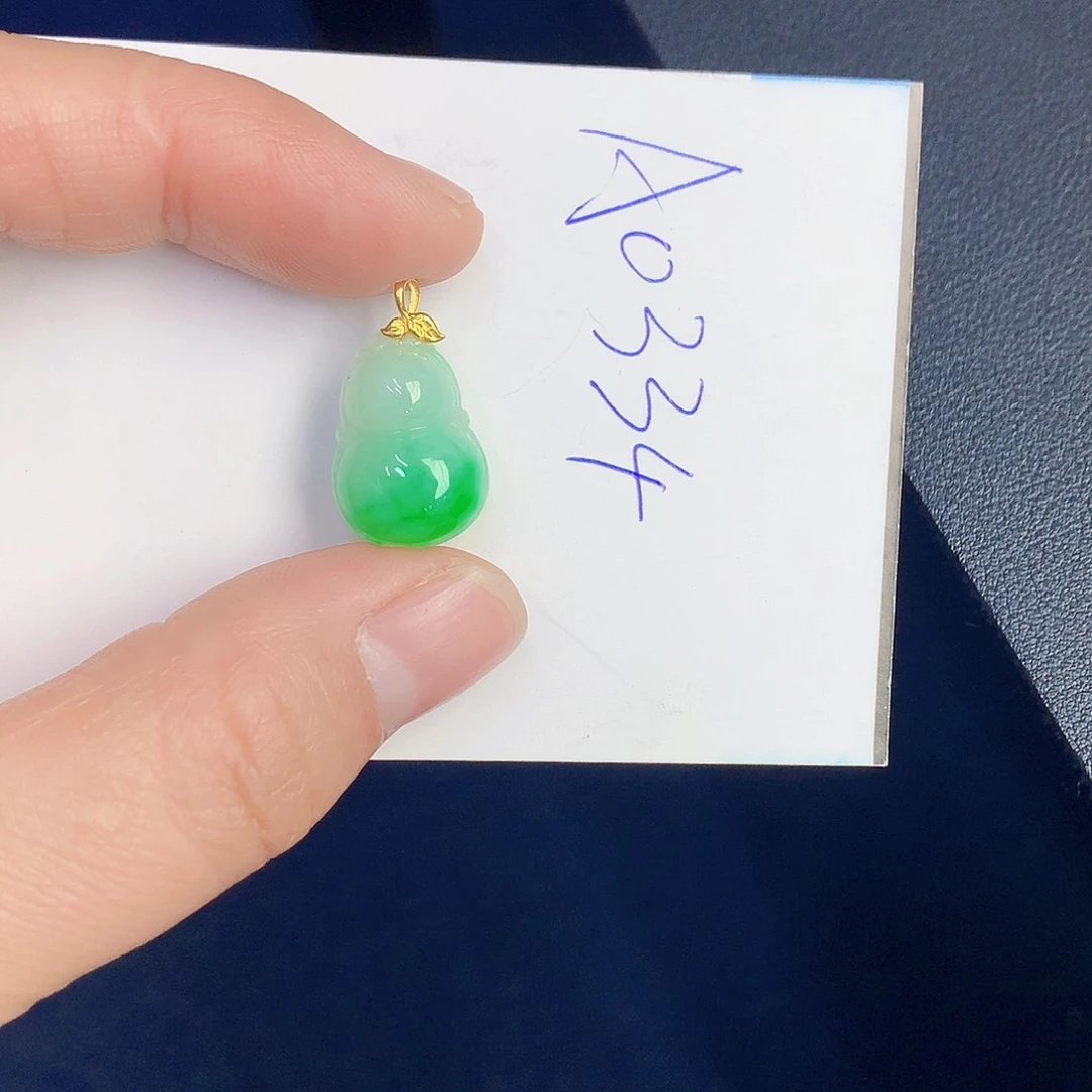 【闪购商品】翡翠颈饰18K金镶嵌00000000