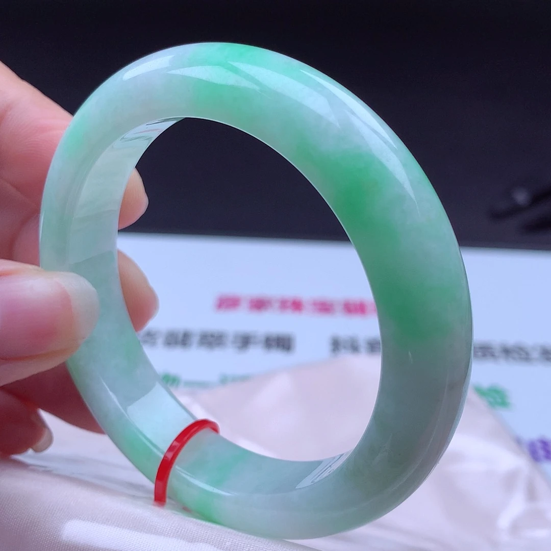 翡翠未镶嵌手镯手镯000472