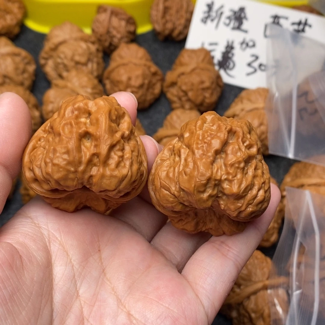 文玩核桃把件泡***辣蛤蟆39