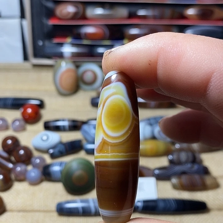 玛瑙/玉髓合金颈饰