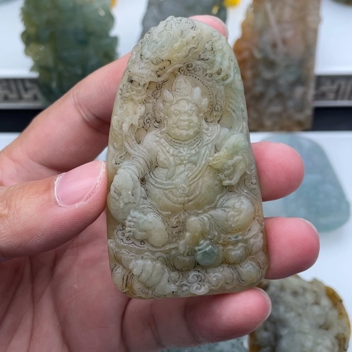 未镶嵌定制翡翠黄财神