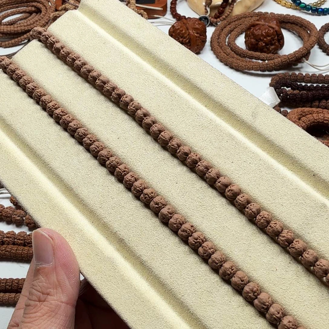 0***1吊坠金刚菩提3号。