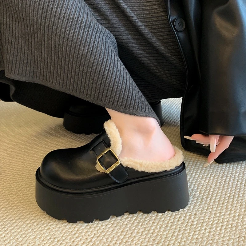 厚底软皮勃肯拖鞋女年冬季新款保暖加绒一脚蹬懒人包头半拖鞋