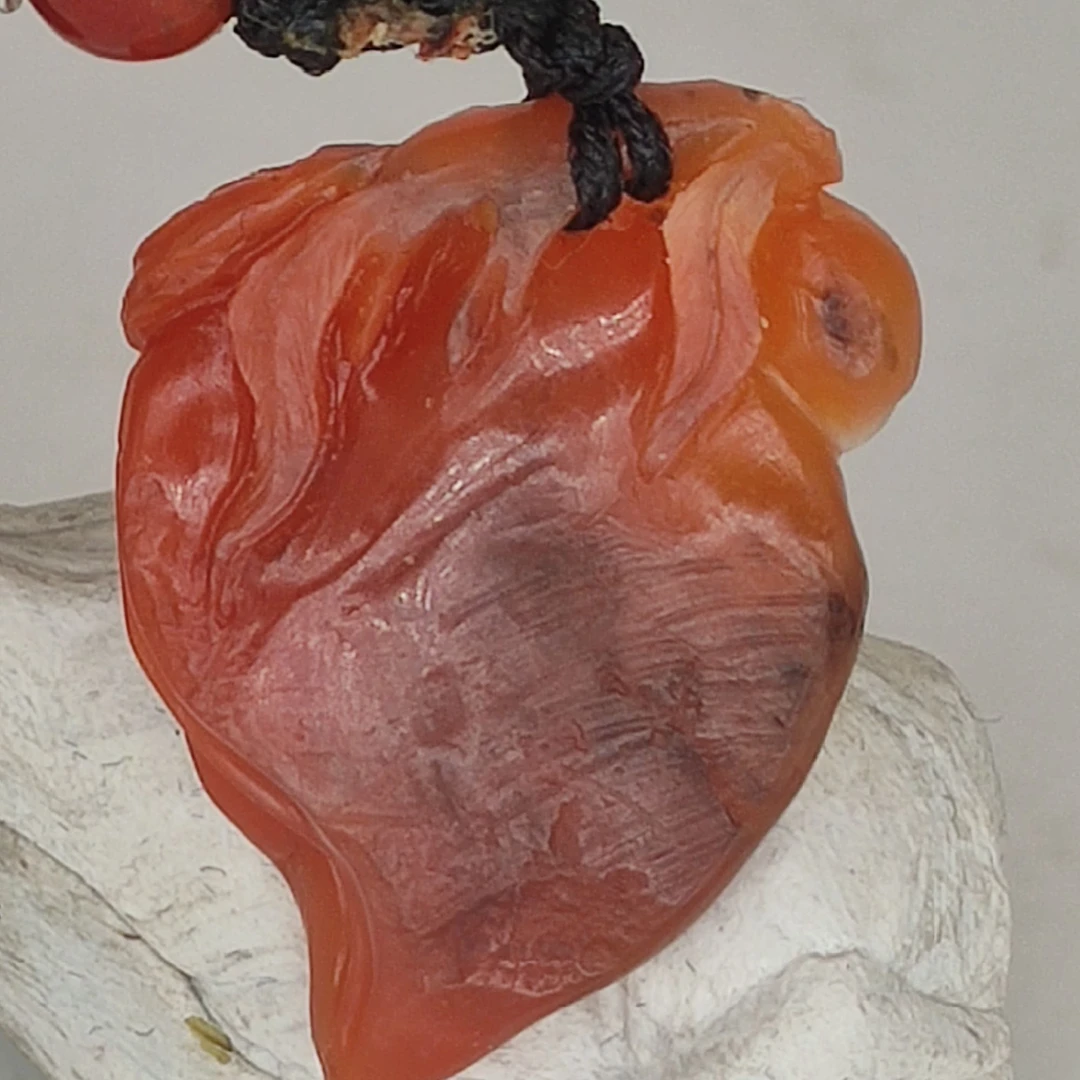 国石/寿山红田石寿桃吊坠/田黄石/ST2905