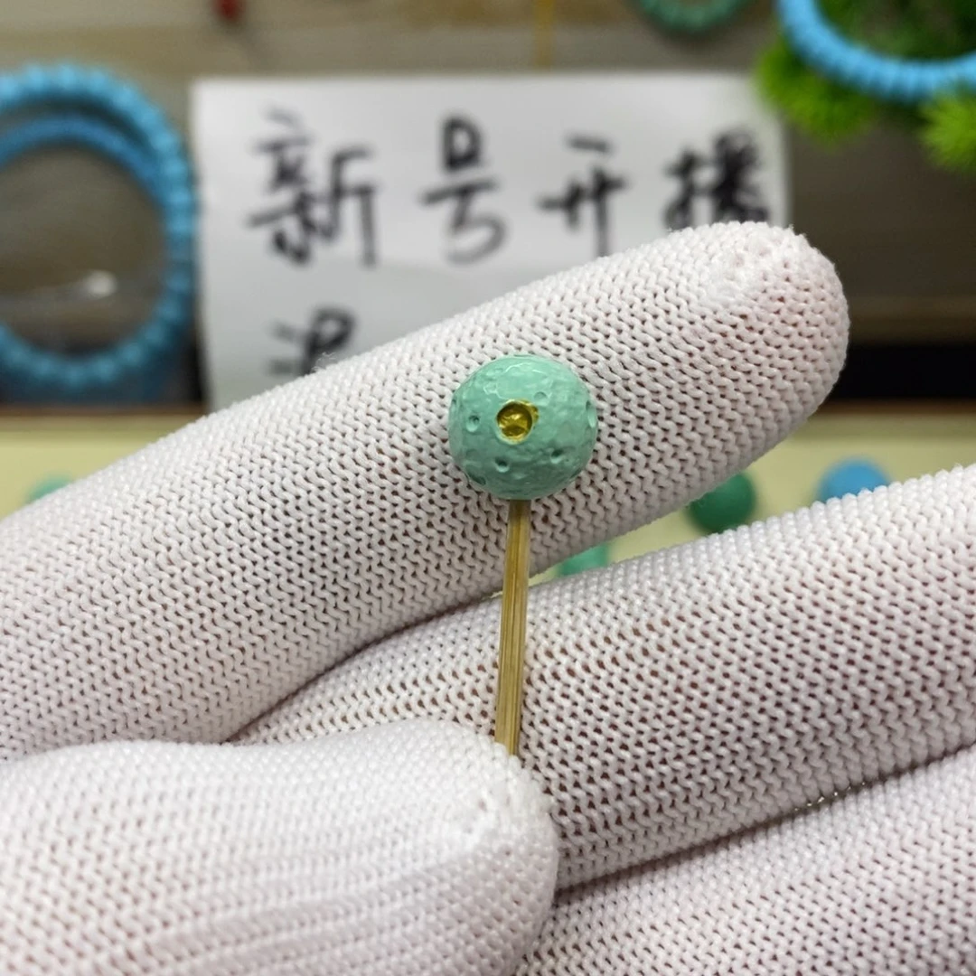精工绿色陨石坑圆珠卡10.4