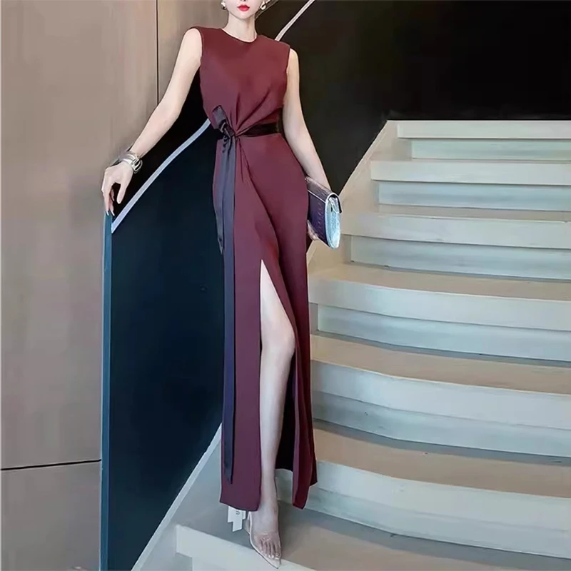 法式气质名媛高端精致女神范高级感醋酸缎面无袖开叉连衣裙夏季