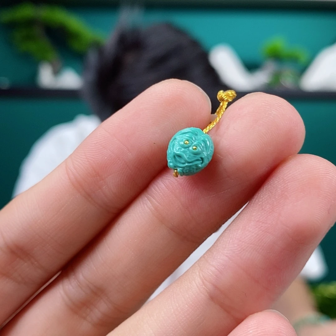 未镶嵌绿松石珠宝奇石