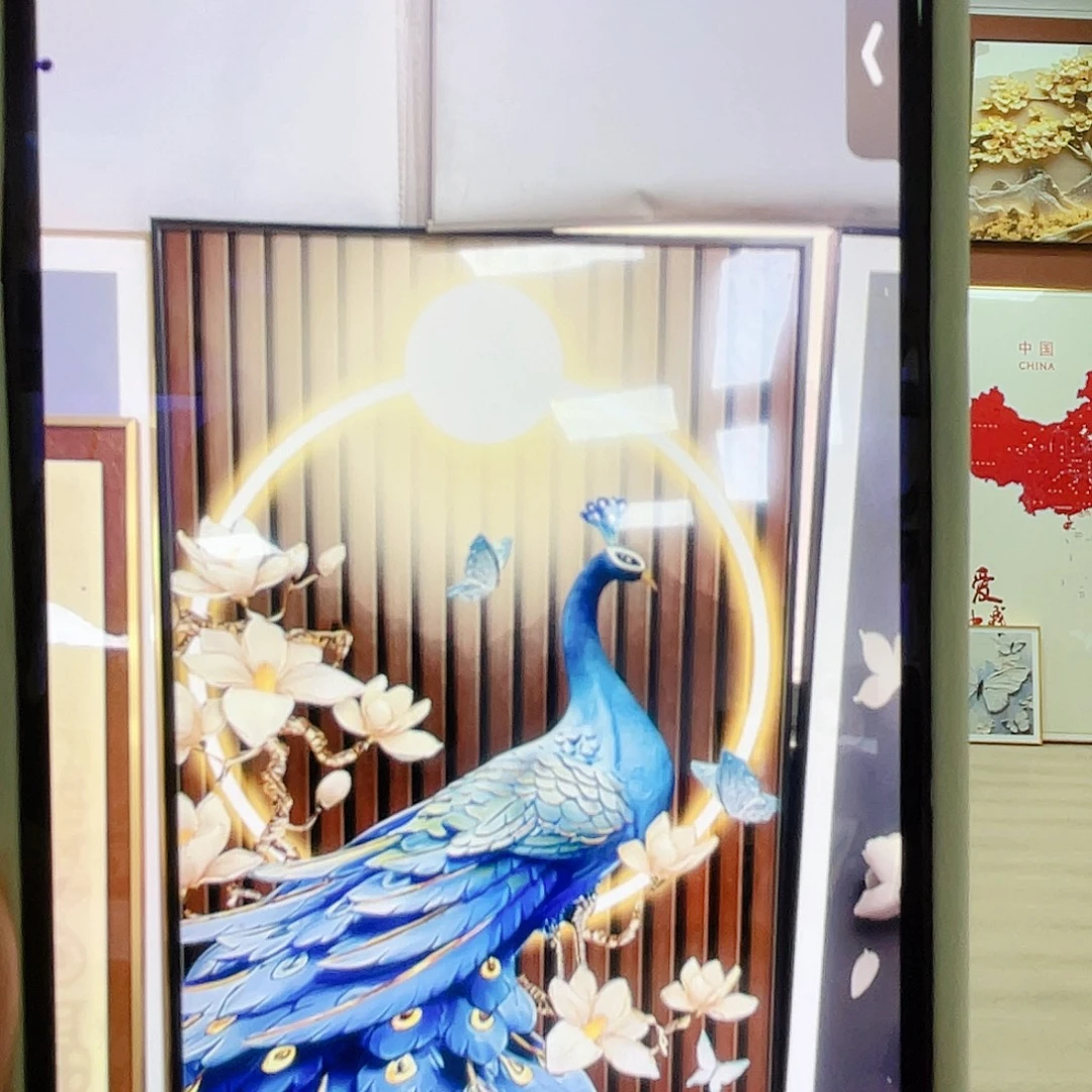 人造板开播后的第一个节目是