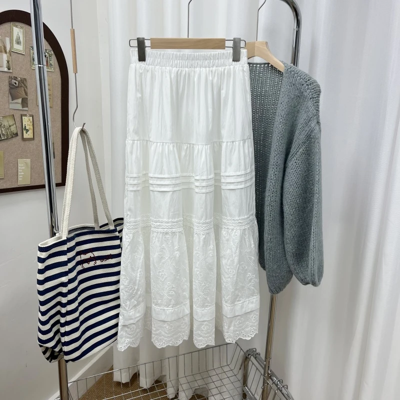 半身裙温柔风蕾丝边刺绣花朵显瘦百搭纯色松紧腰白色气质