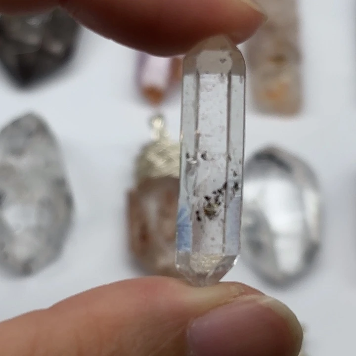 水晶未镶嵌颈饰闪灵钻33mm