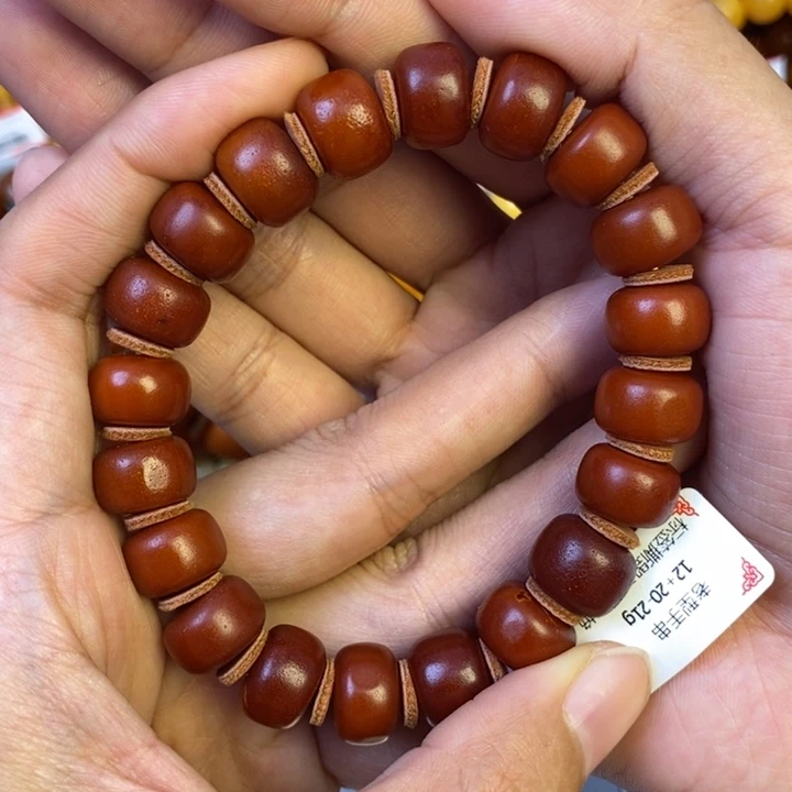 未镶嵌琥珀珠宝奇石