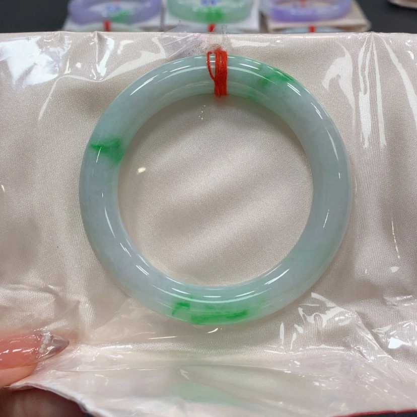 【闪购商品】翡翠手镯未镶嵌翡翠