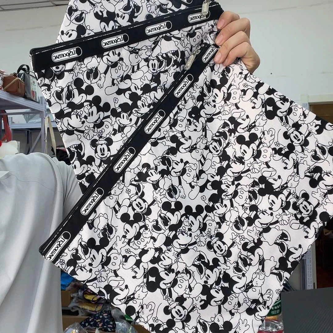 PU化妆包等产品和产品