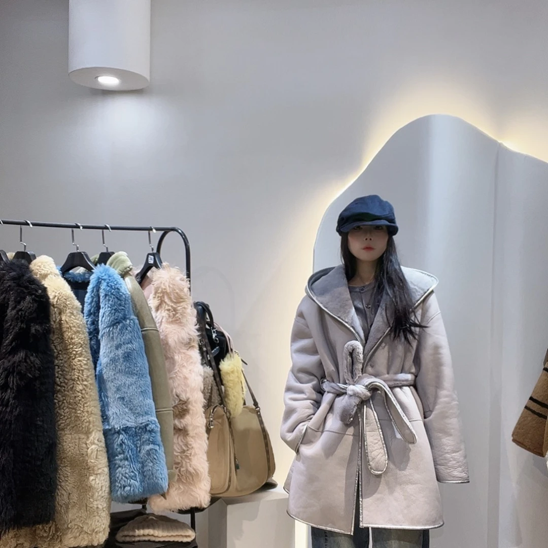 真皮皮毛一体外套灰色两面穿