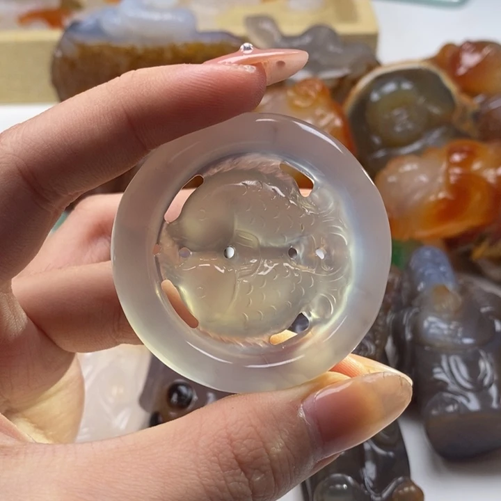 玛瑙/玉髓未镶嵌颈饰