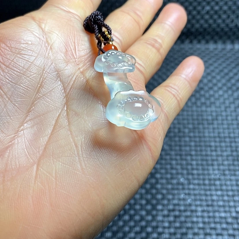 【闪购商品】未镶嵌蛇纹石玉颈饰