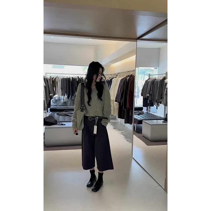 MARIE.COCO韩里韩气穿搭v领长袖套头毛衣女秋季七分阔腿裤两件套