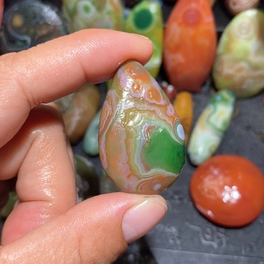 石英质玉珠宝半成品未镶嵌用****1