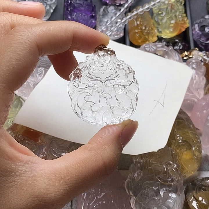 人***见未镶嵌颈饰水晶水晶吊坠