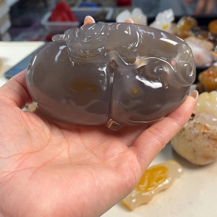 未镶嵌颈饰玛瑙/玉髓
