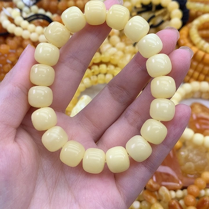 蜜蜡未镶嵌珠宝奇石