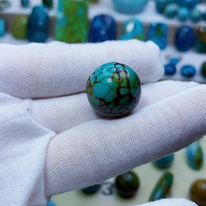 绿松石未镶嵌饰品