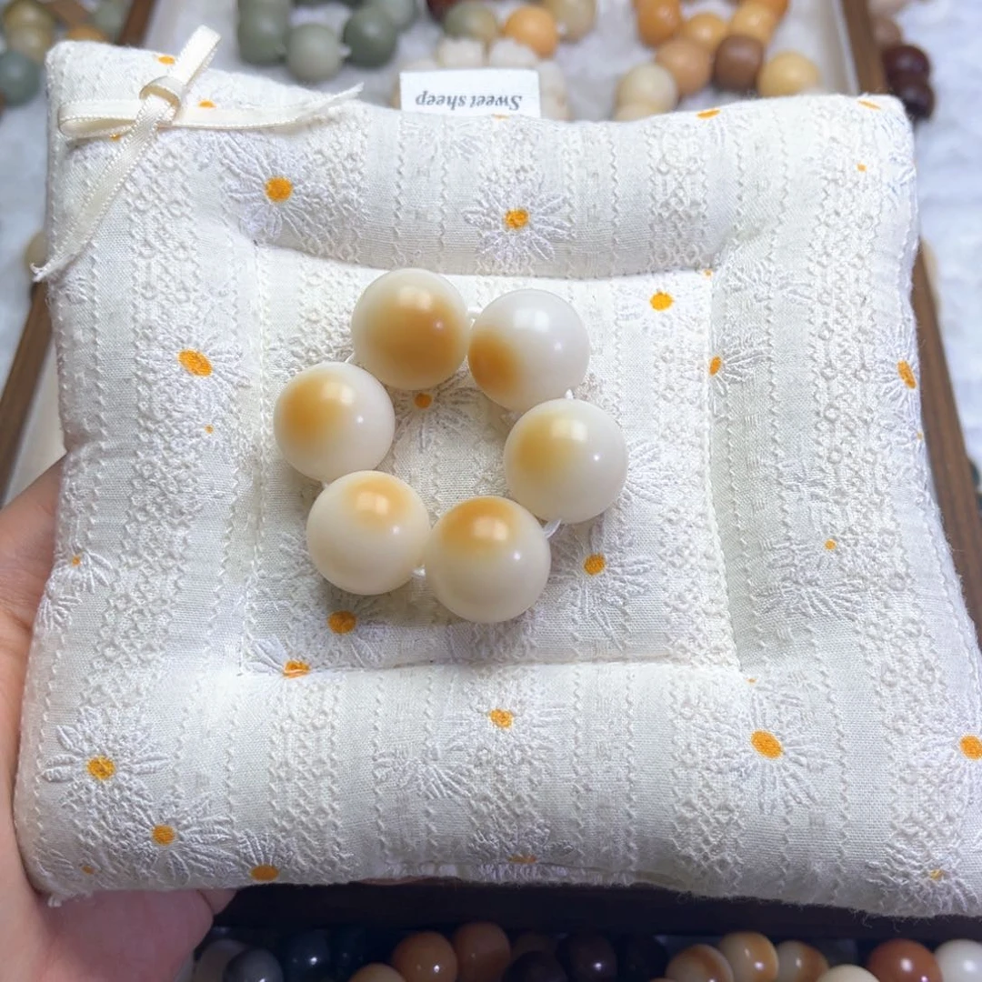 菩提根/象牙果吊坠蛋黄手捻卡20 541 微瑕