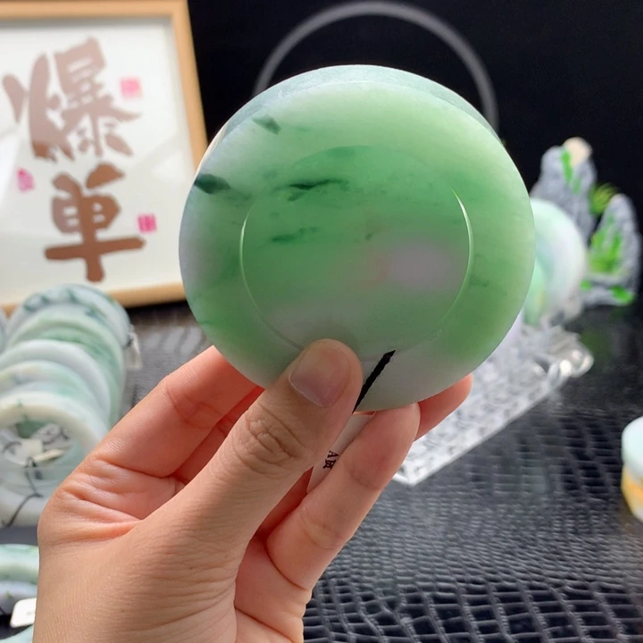定制翡翠未镶嵌纯天然A货翡翠