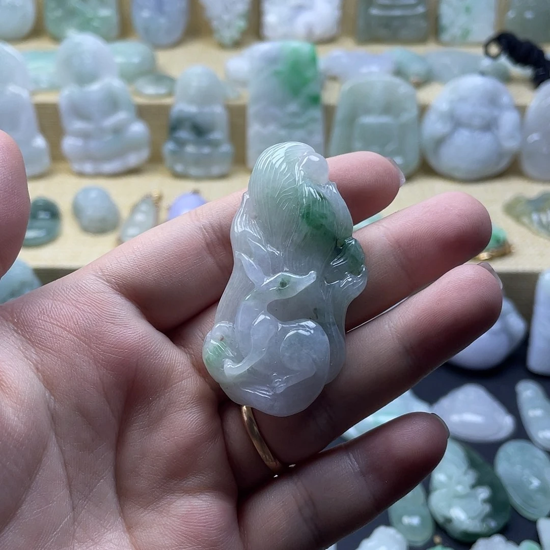 翡翠未镶嵌颈饰纯天然翡翠
