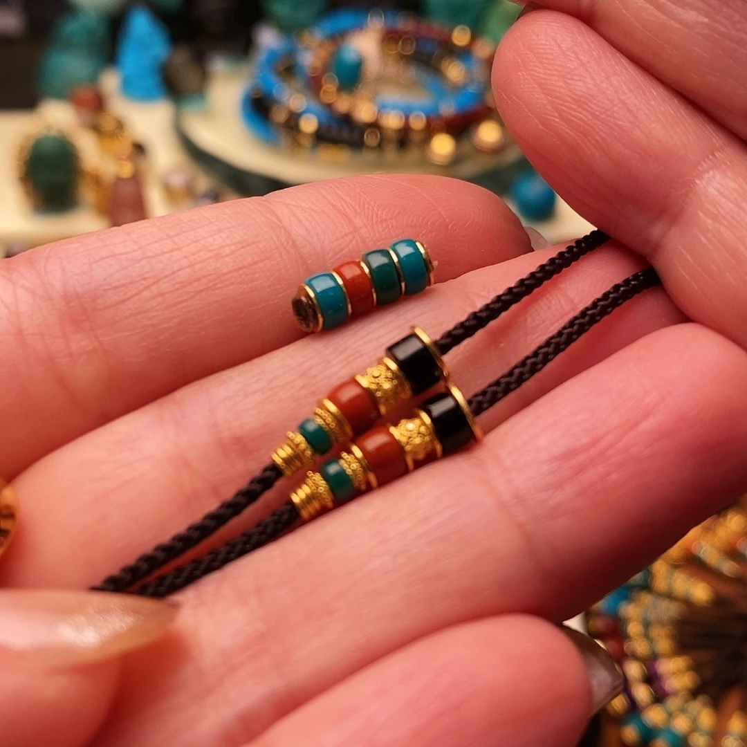 绿松石配饰18K金镶嵌乔*贵