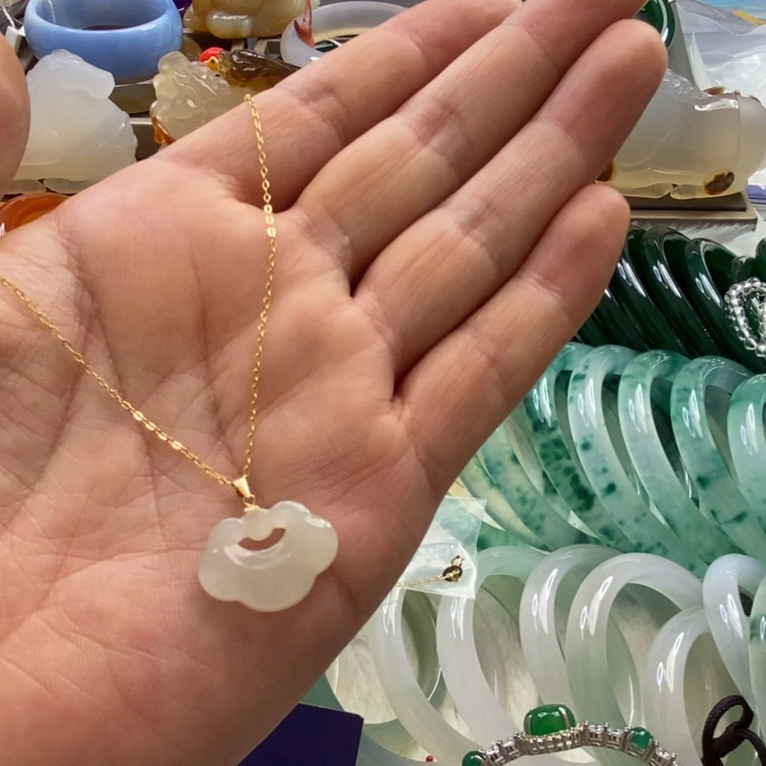 南红玛瑙未镶嵌颈饰冰*玛瑙